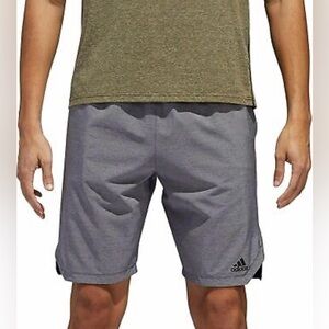 Adidas‎ men’s size L athletic dry fit shorts. front pockets, heather gray color